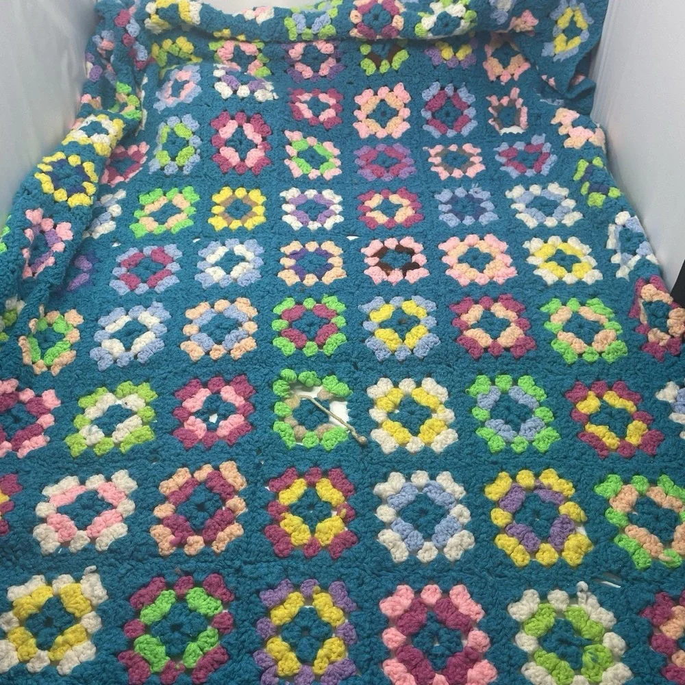 Vtg Crochet Afghan Blanket Chevron Ripple Throw 77x55 Retro Cutter Craft As Is